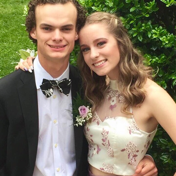 Purple prom dress - Picture 3 of 4